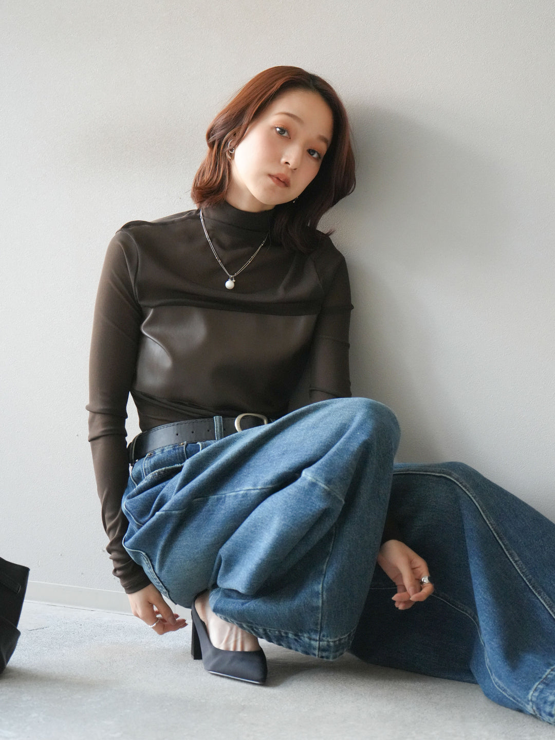 [予約]レザー切替プチネックシアートップス/khaki