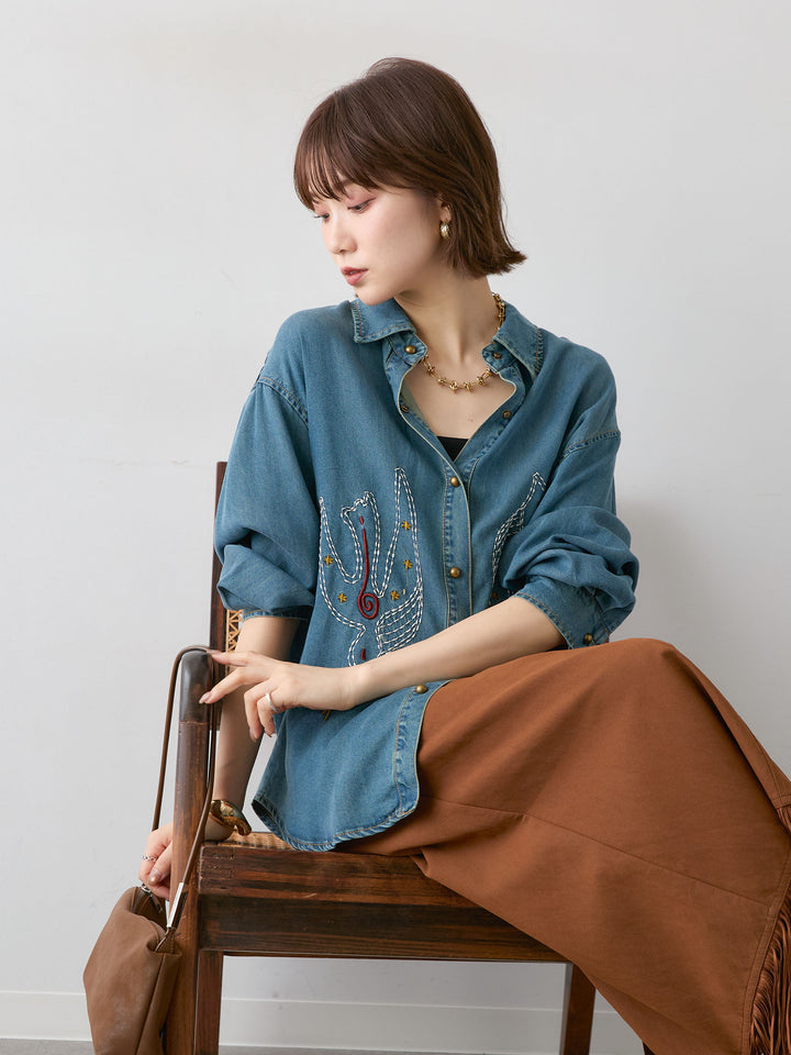 [予約]モチーフ刺繍デニムシャツ/blue