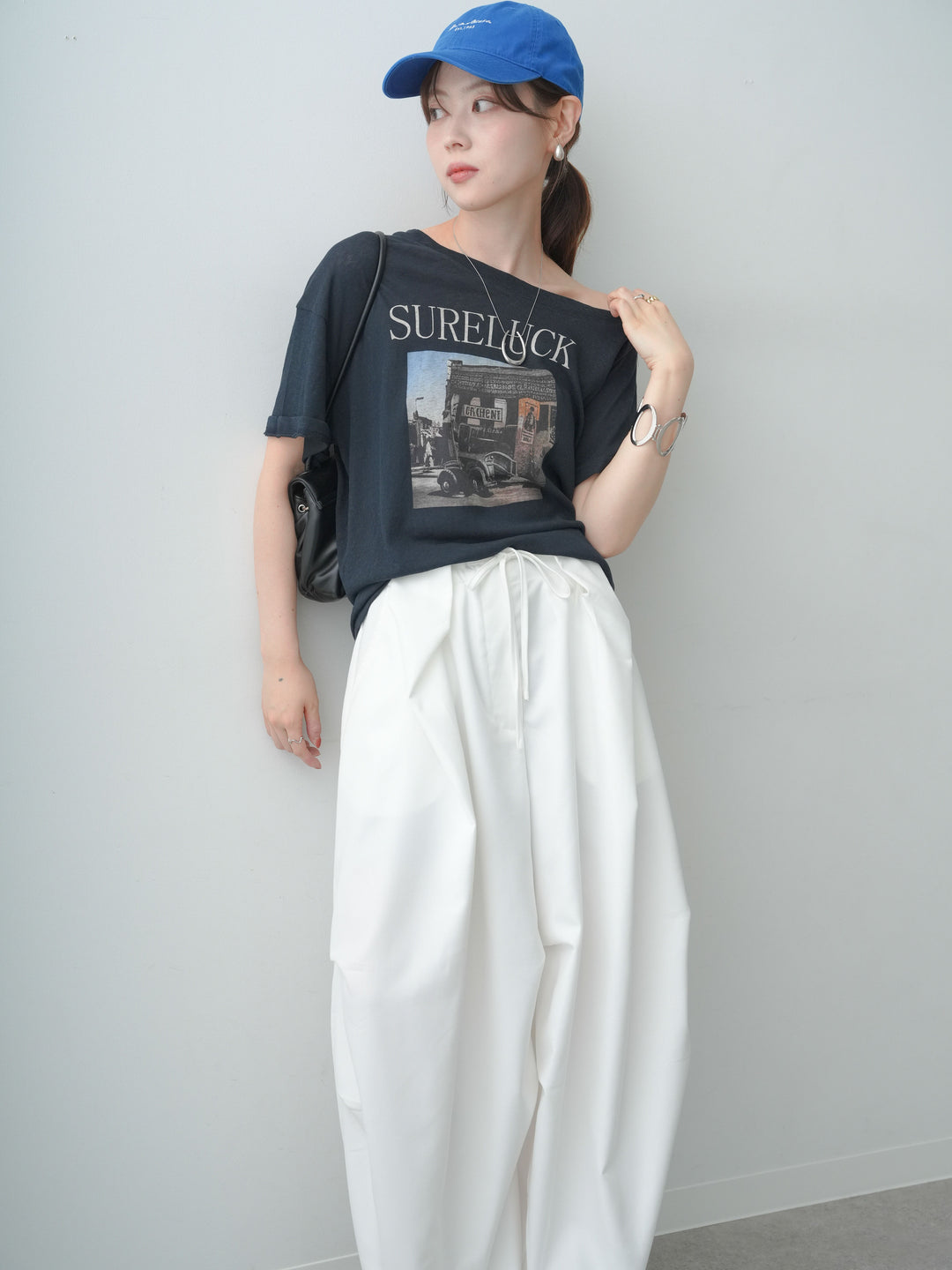 [SET]ワイドネックプリントTEE+ベルトループカーブタックワイドパンツ(2set)