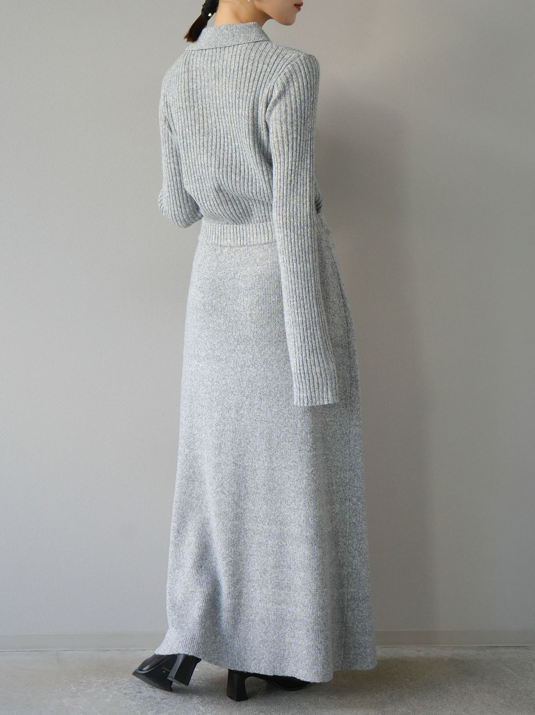 [預訂] 鉤花多向針織半身裙/灰色