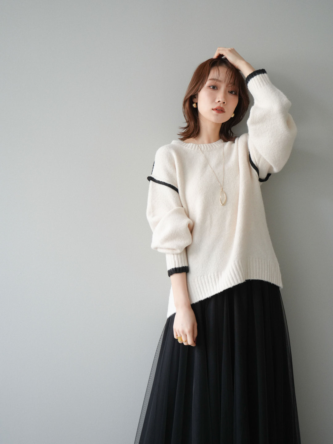 [予約]バイカラーパイピングニットプルオーバー/ivory