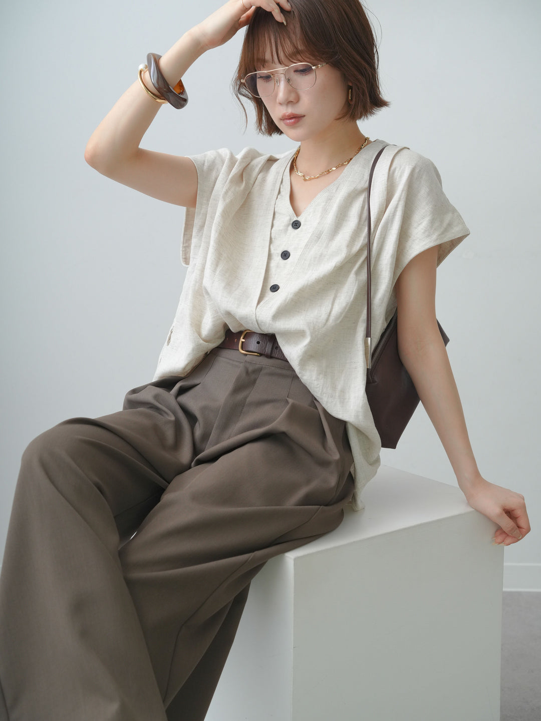 [SET]リネンミックスネックレイヤードトップス+クレープデシンタックワイドパンツ(2set)