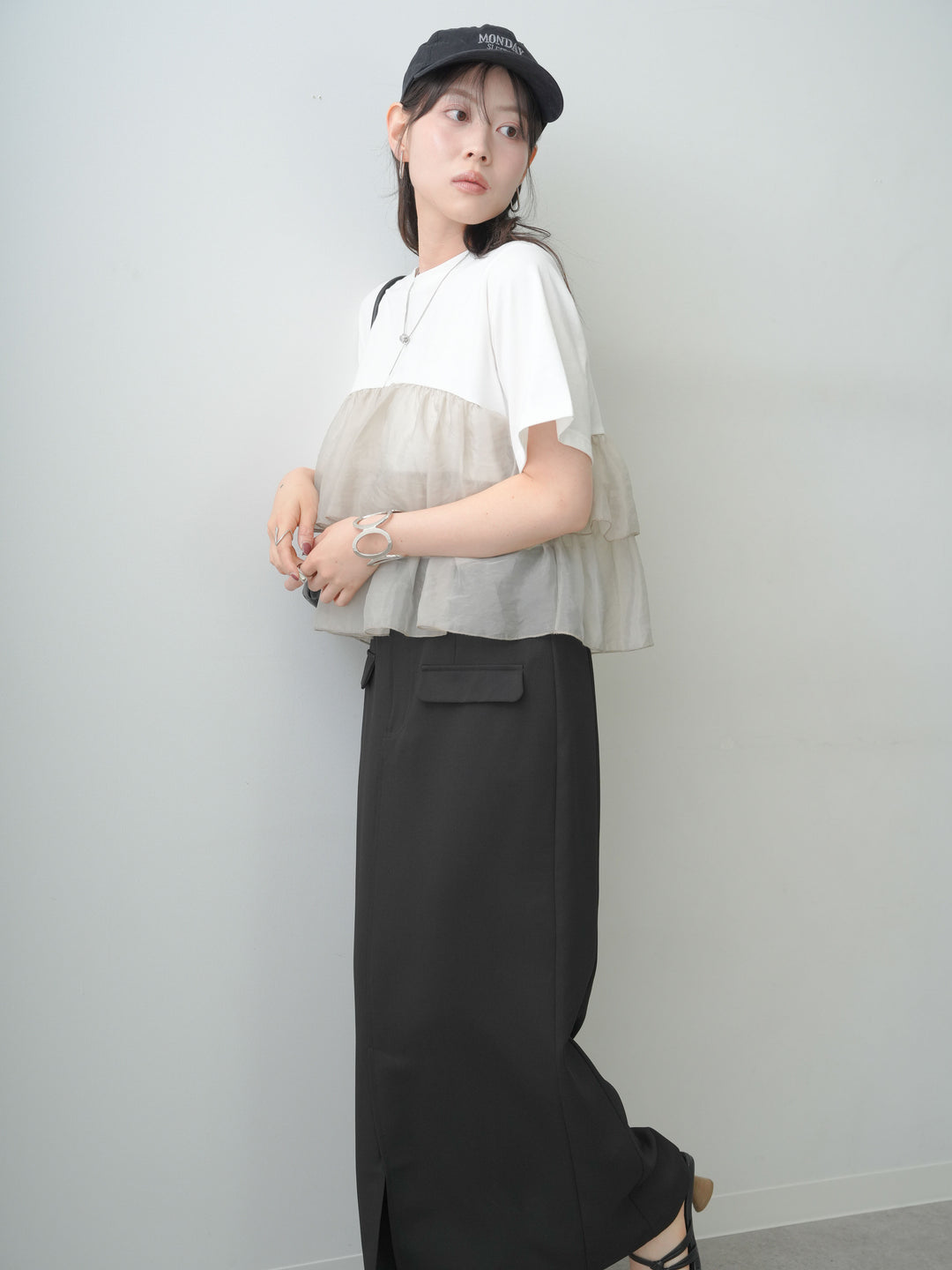 [SET]オーガンジーフリルドッキングTEE+クレープデシンフラップ付きストレートスカート(2set)