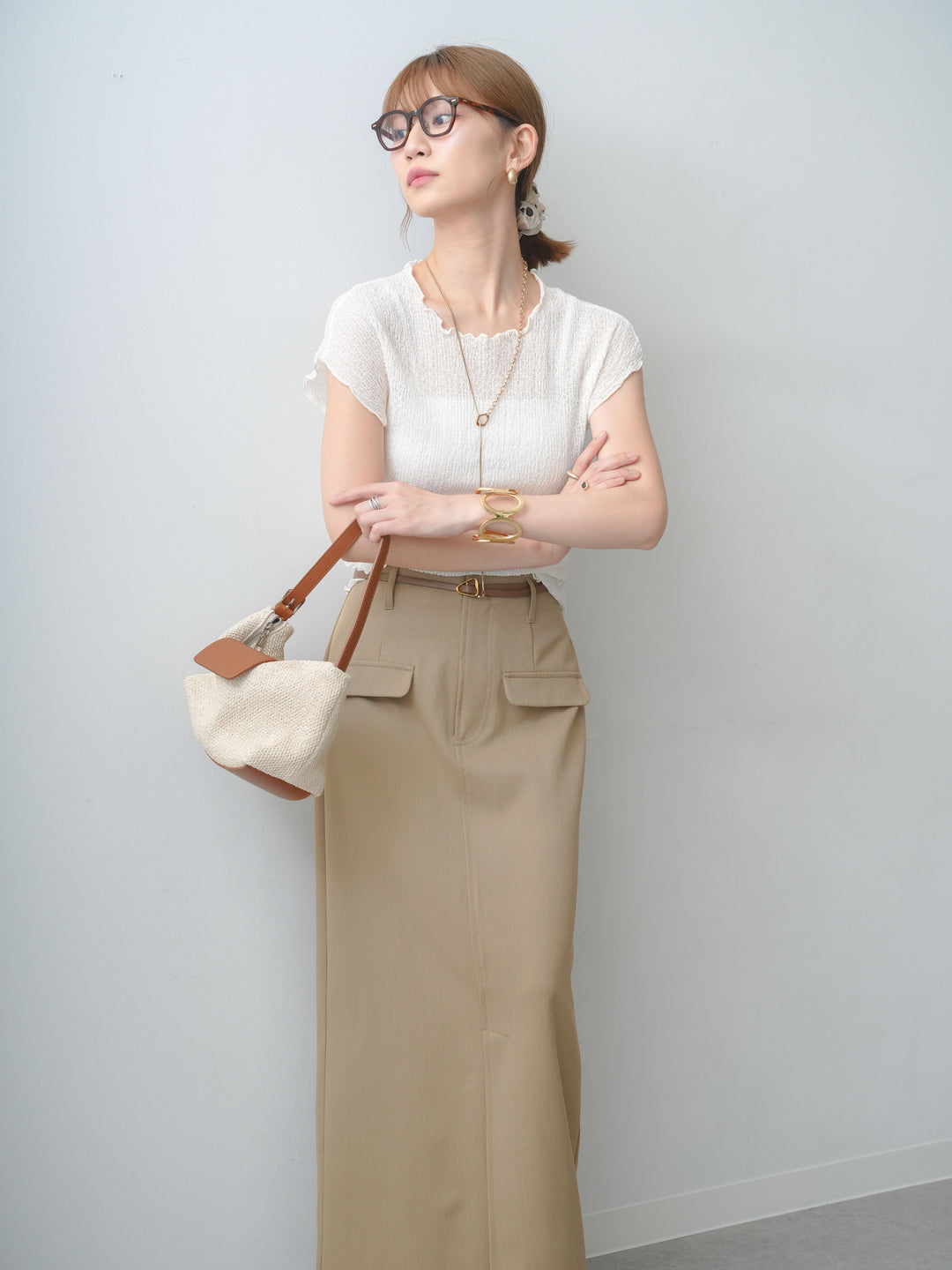 [SET]シャーリングシアーバックオープンフレンチトップス+クレープデシンフラップ付きストレートスカート(2set)