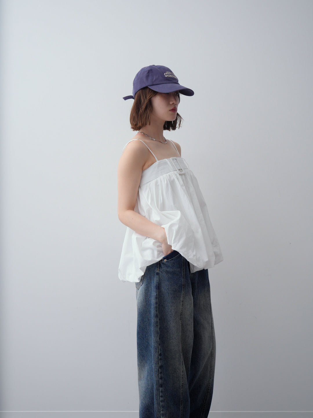 [予約]バックル付バルーンキャミトップス/white