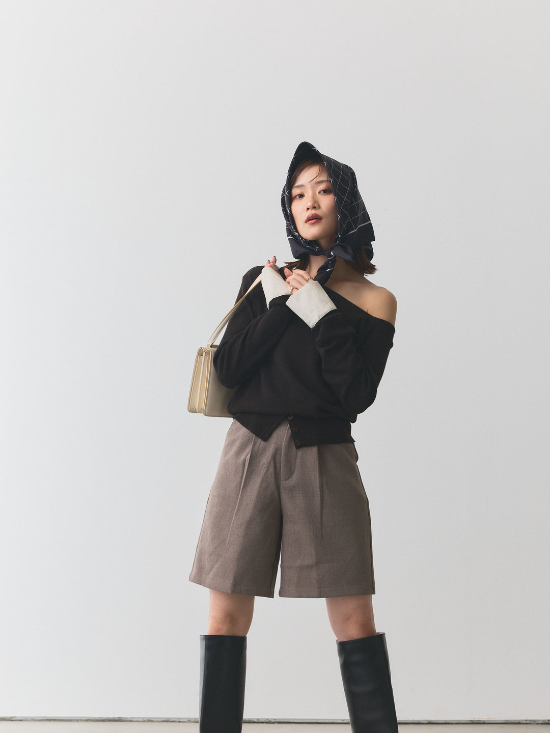 【Allure】[SET]シャツカフスフロントスリットニットプルオーバー+ノーカラーステッチデザインジャケット(2set)