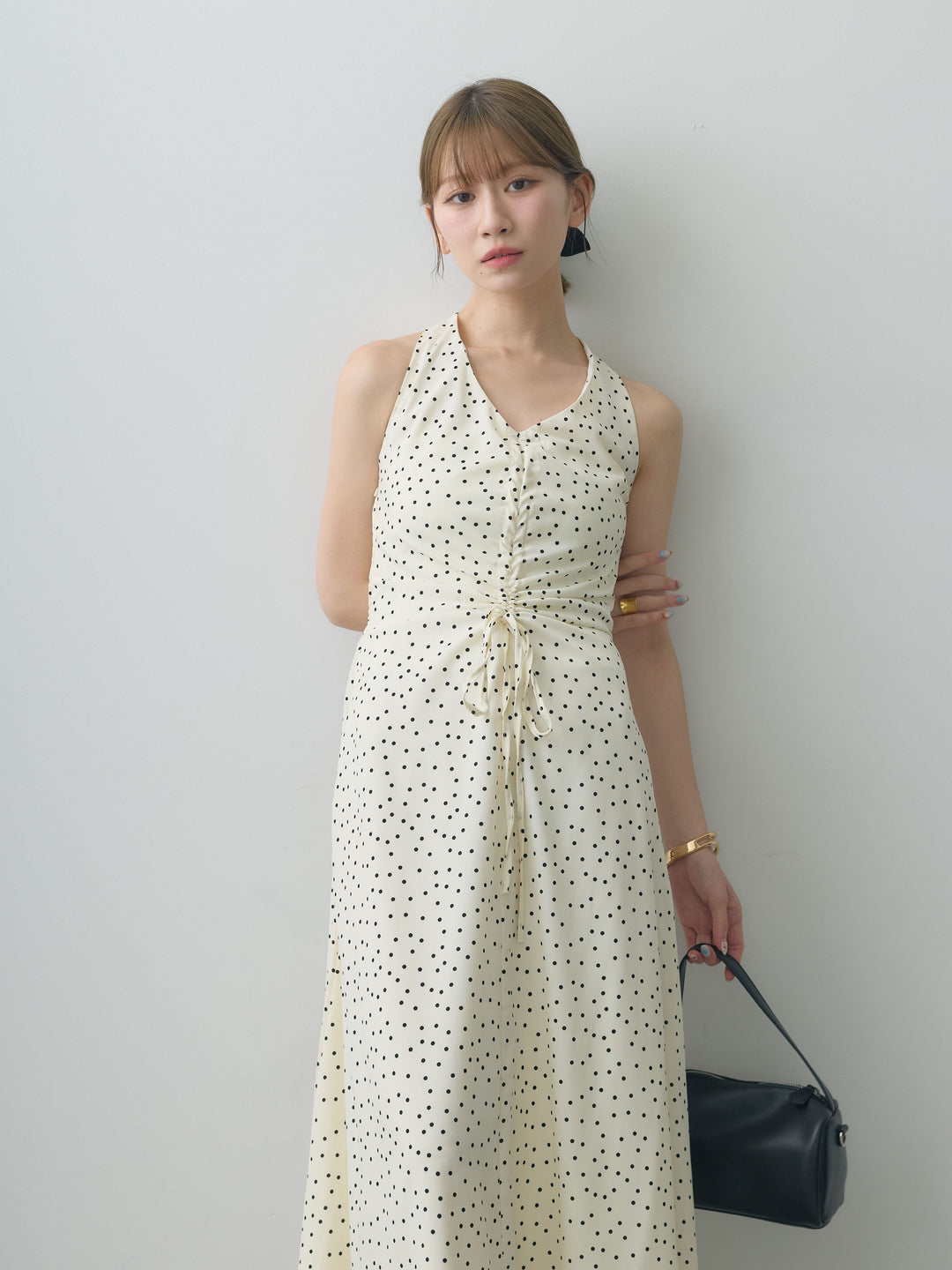 [SET]ホルターネックドット柄シャーリングデザインワンピース+ホルターネックドット柄シャーリングデザインワンピース(2set)