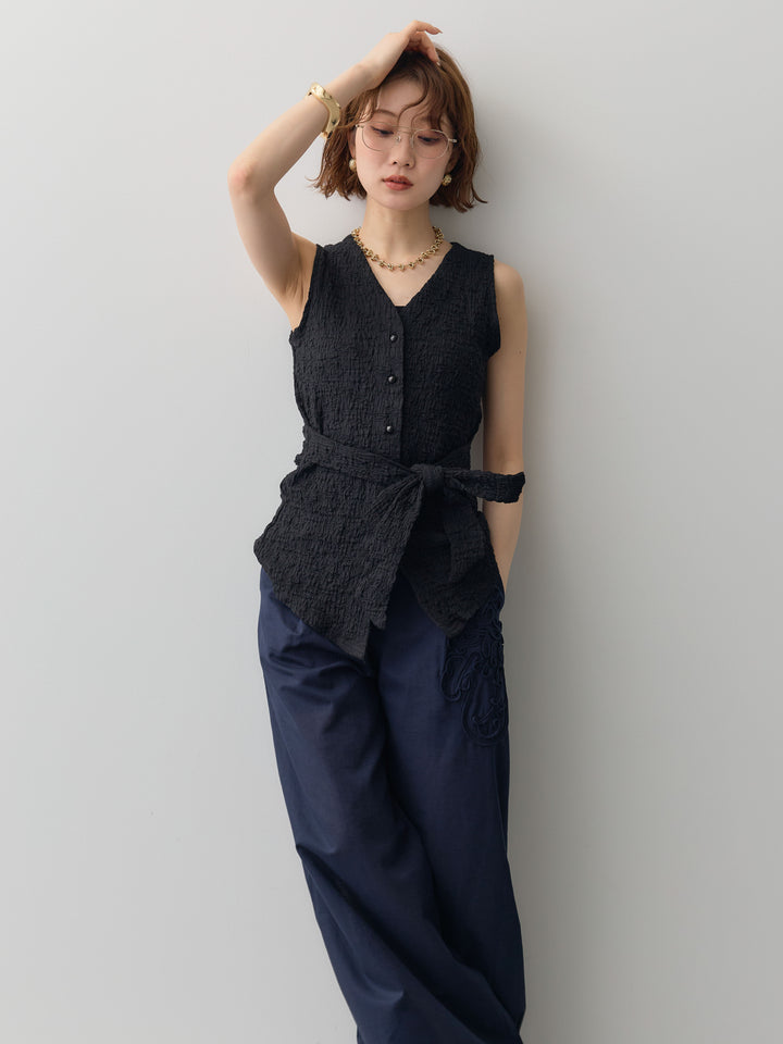 [予約]シャーリングウエストリボンVネックトップス/black