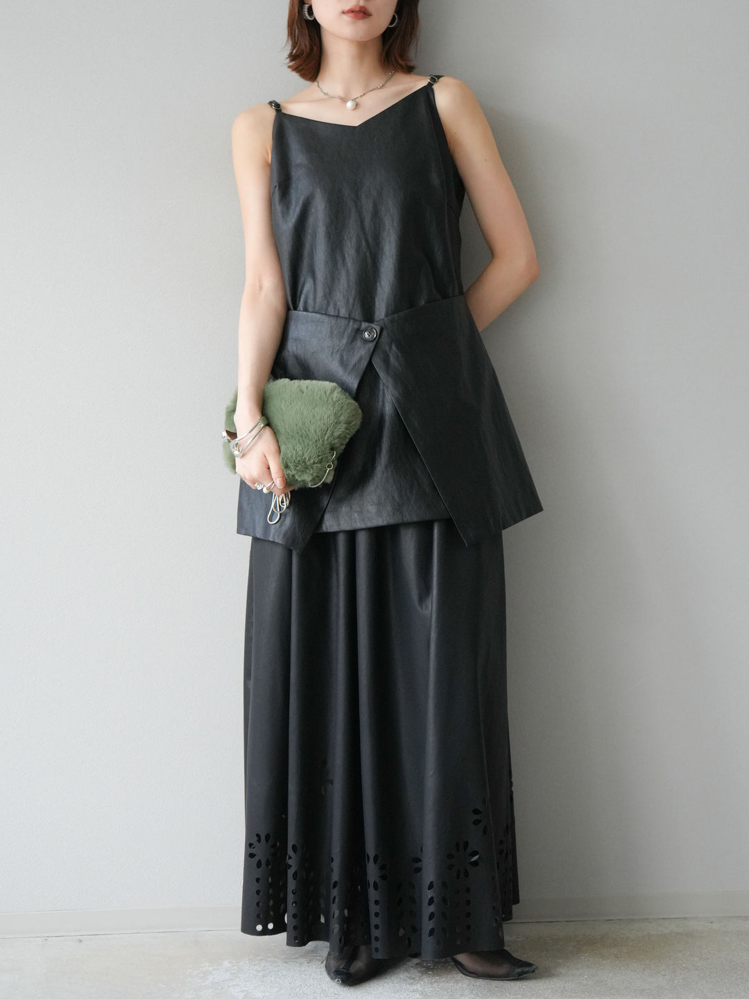 [予約]レイヤードレザーキャミソールチュニック/ブラック