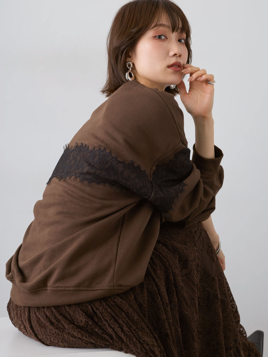 [予約]裏毛レースドッキングプルオーバー/brown