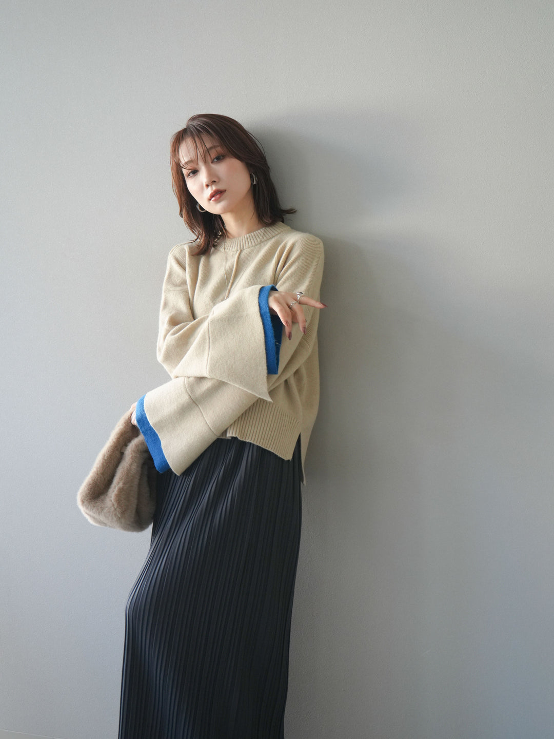 [予約]袖レイヤード配色ニットプルオーバー/ivory