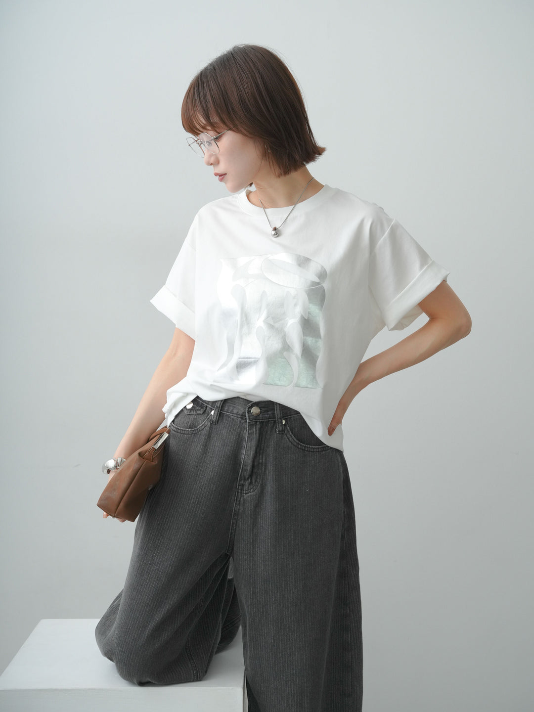 [SET]クールタッチアートロゴオーバーTEE+ニュアンスウォッシュカーブデニム(2set)