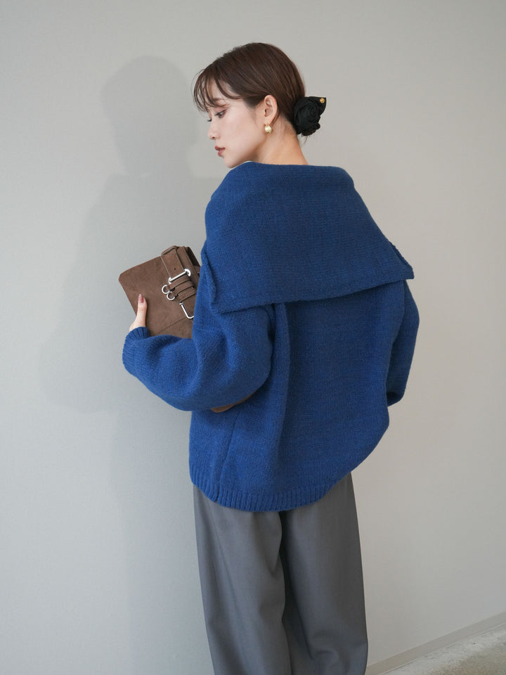 [予約]ストール付きVネックニットプルオーバー/blue