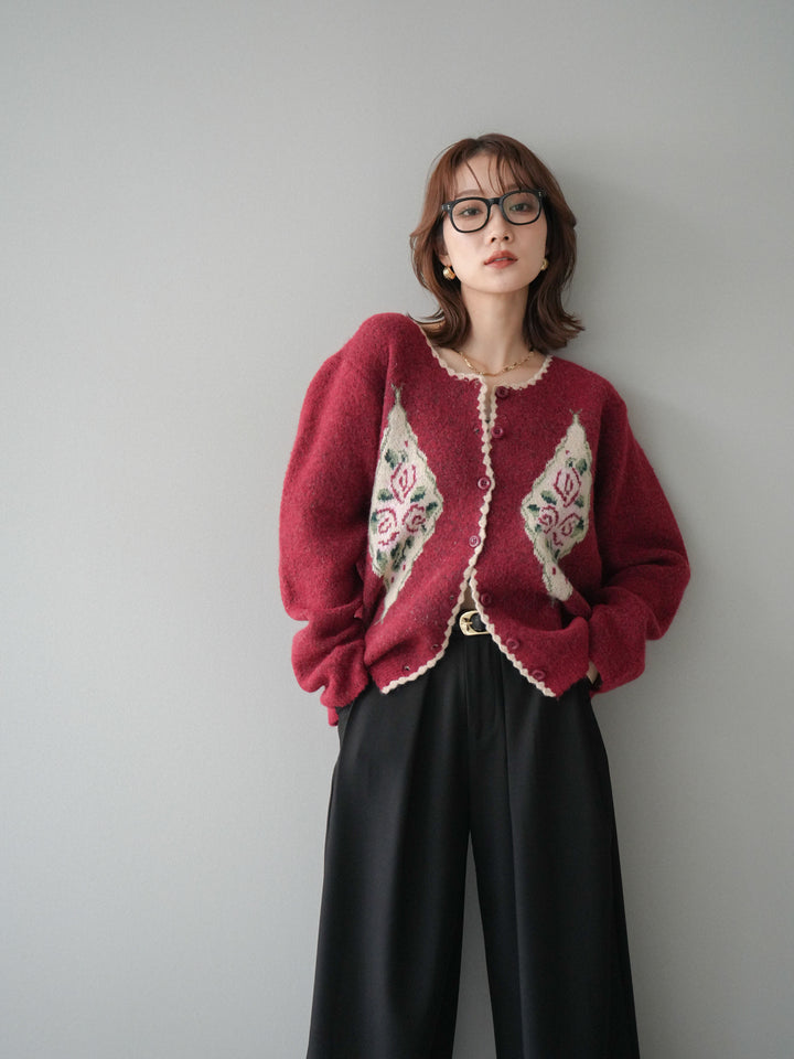 [予約]アンティークフラワージャガードニットカーディガン/red