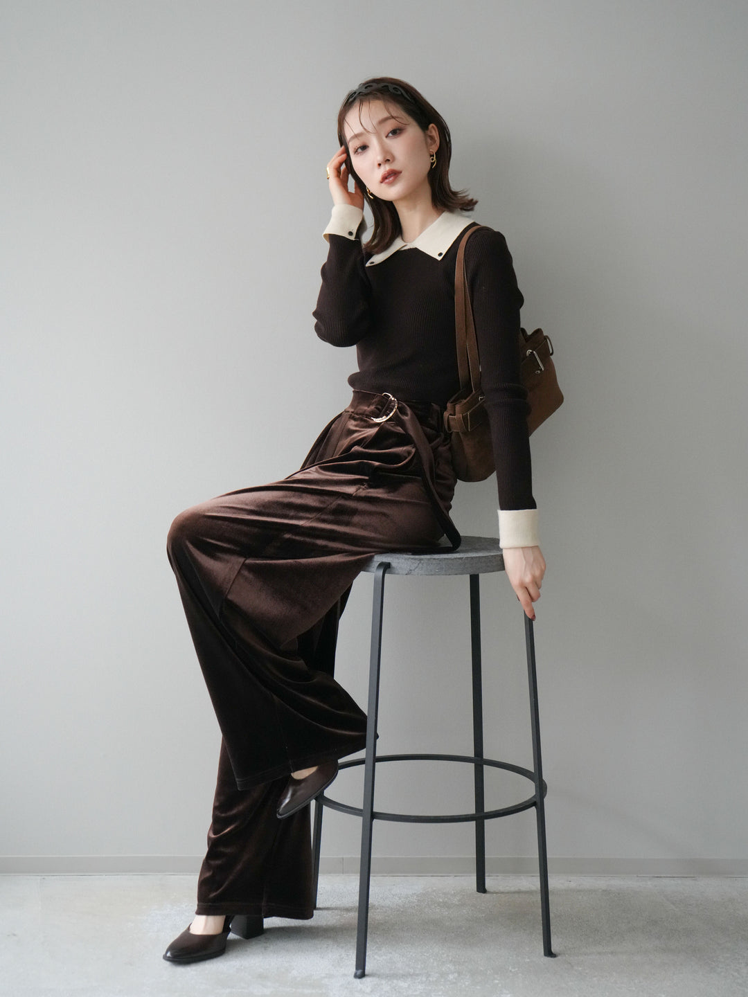 [予約]ニットカフス襟付き配色リブニットトップス/brown