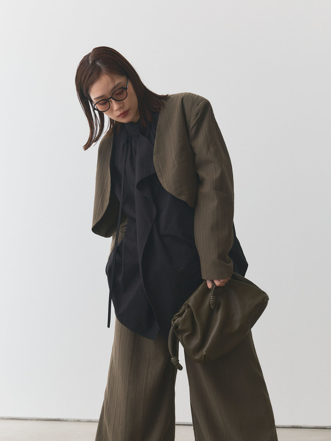 【Allure】[SET]ヘリンボーンショートジャケット＆ワイドパンツSET UP+ヘリンボーンショートジャケット＆ワイドパンツSET UP(2set)