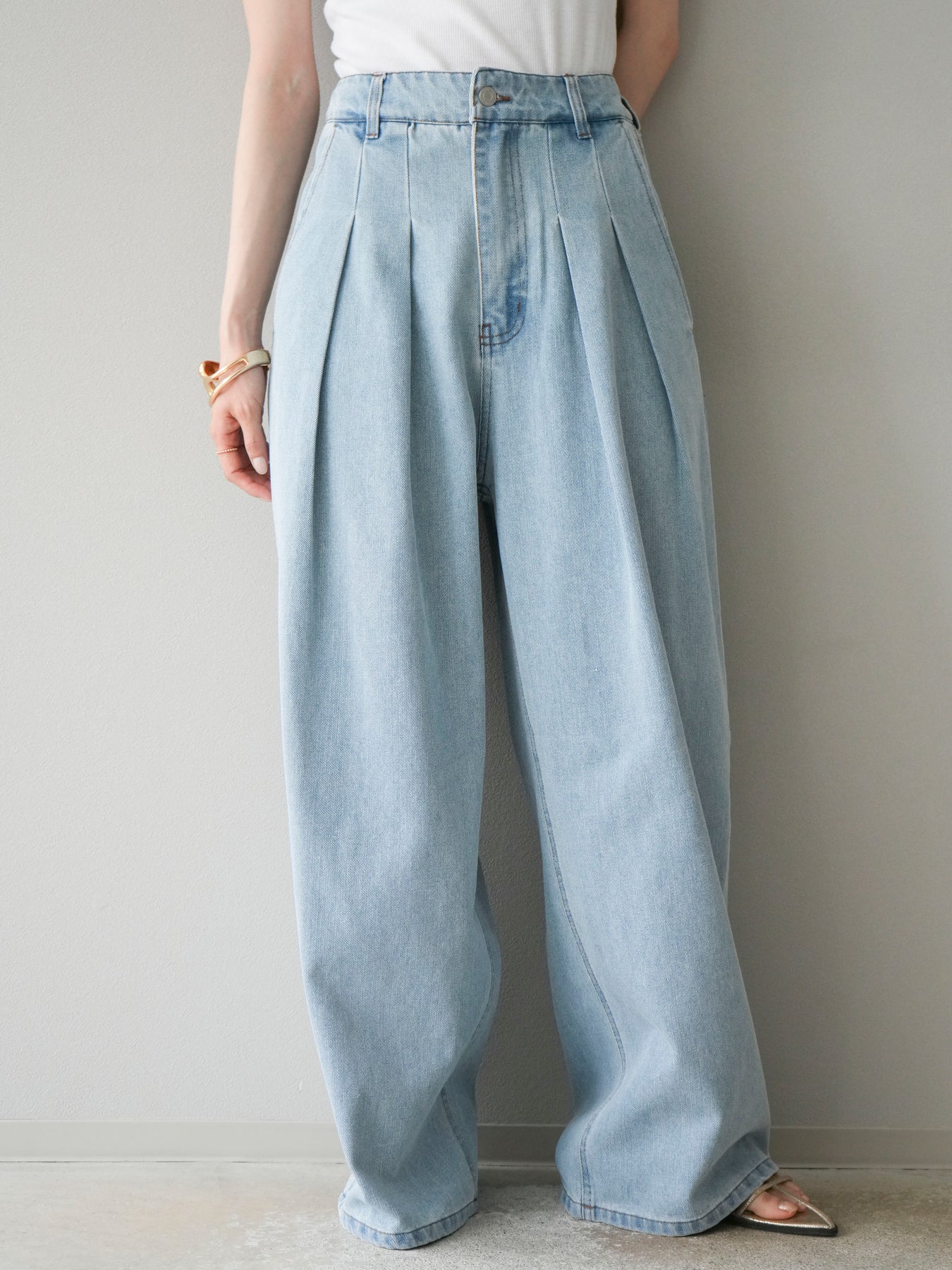 017_35ef81f9-13a7-4272-8af3-