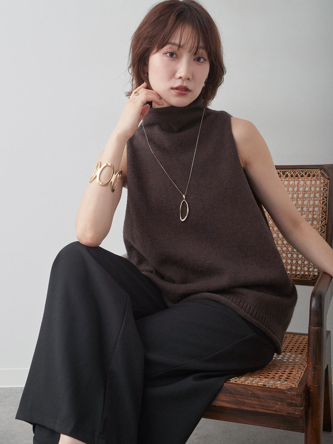 [予約]ハイネックアメスリワイドニットベスト/brown