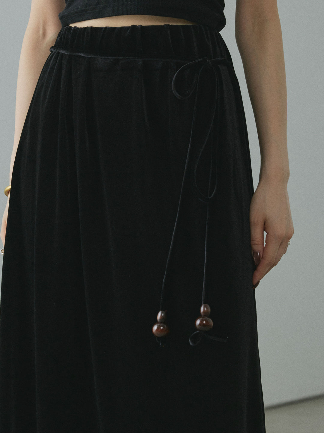 【Allure】[SET]ワンショルケーブル編みニット+ベロアナロースカート(2set)