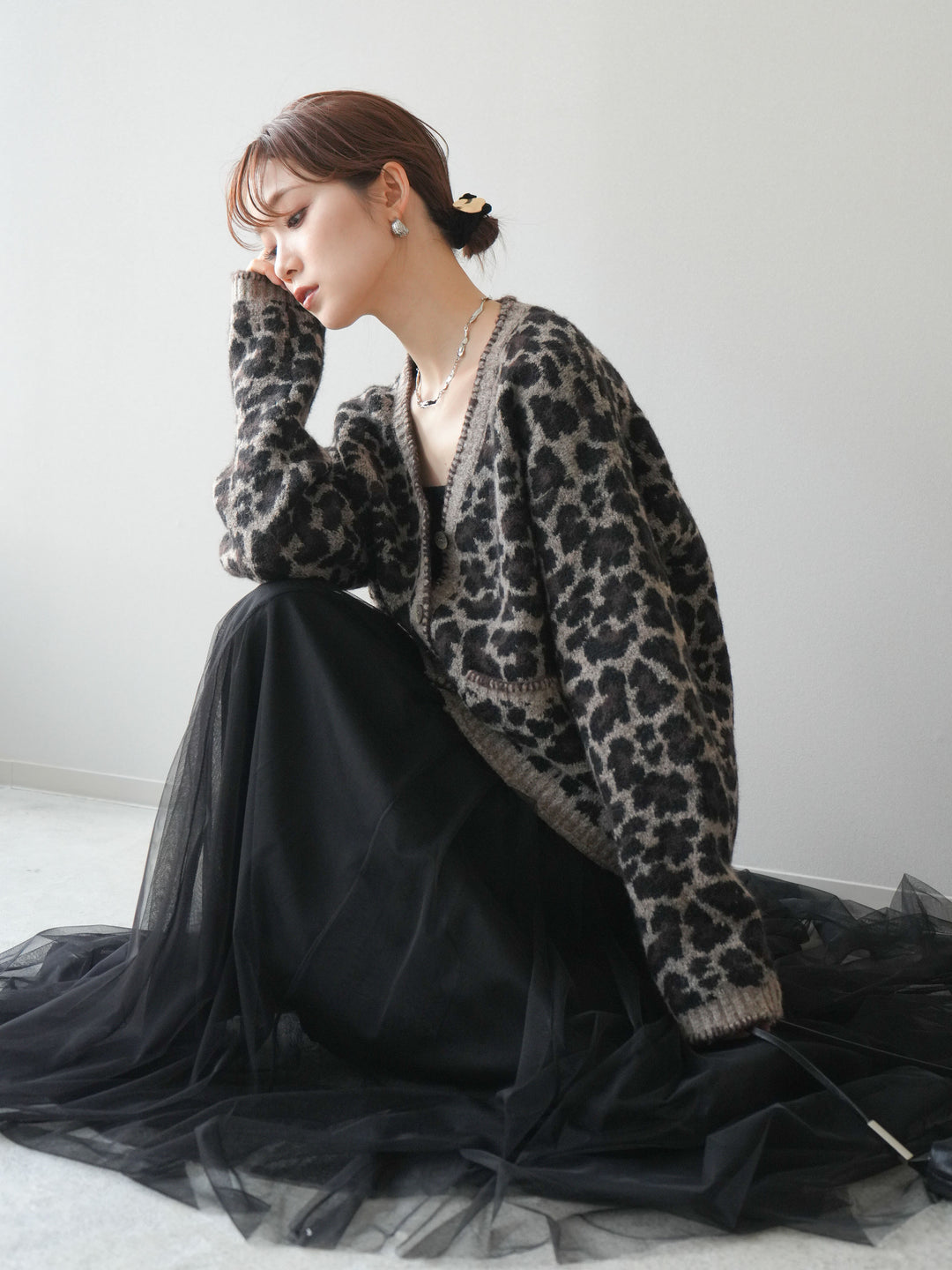 [予約]アニマル柄ステッチニットカーディガン/brown