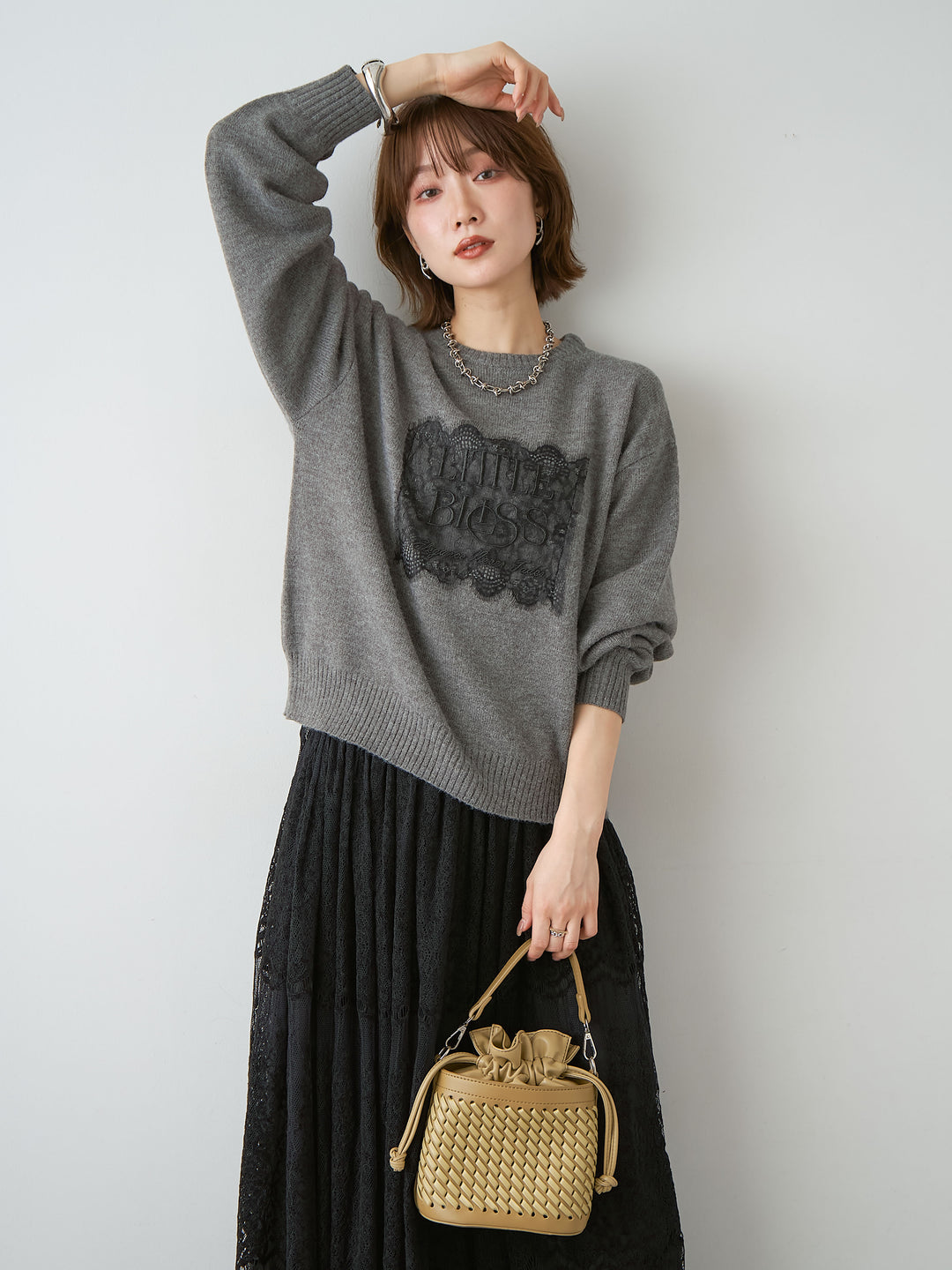 [SET]アルパカタッチ刺繍レースロゴニットプルオーバー+選べるアクセセット(2set)