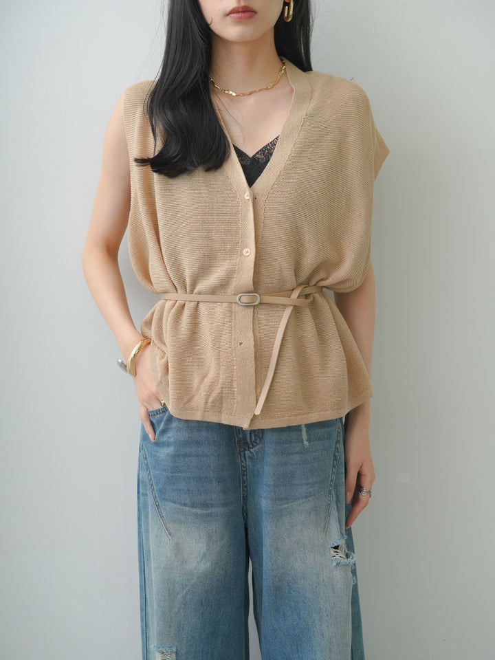 [予約]ベルト付フロントボタンノースリニットトップス/beige