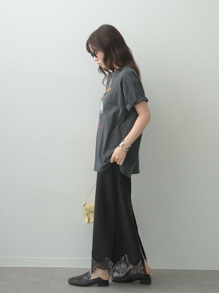 [SET]ヴィンテージライクプリントオーバーTEE+レースヘムストレッチIラインスカート(2set)