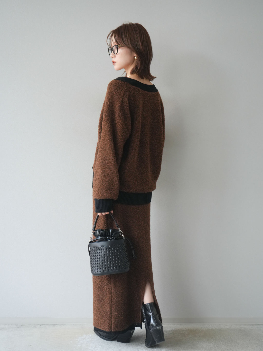 [SET]ブークレバイカラーニットカーディガン+ブークレバイカラータイトニットスカート(2set)