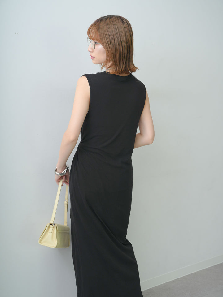 [予約]リングギャザースリットワンピース/black