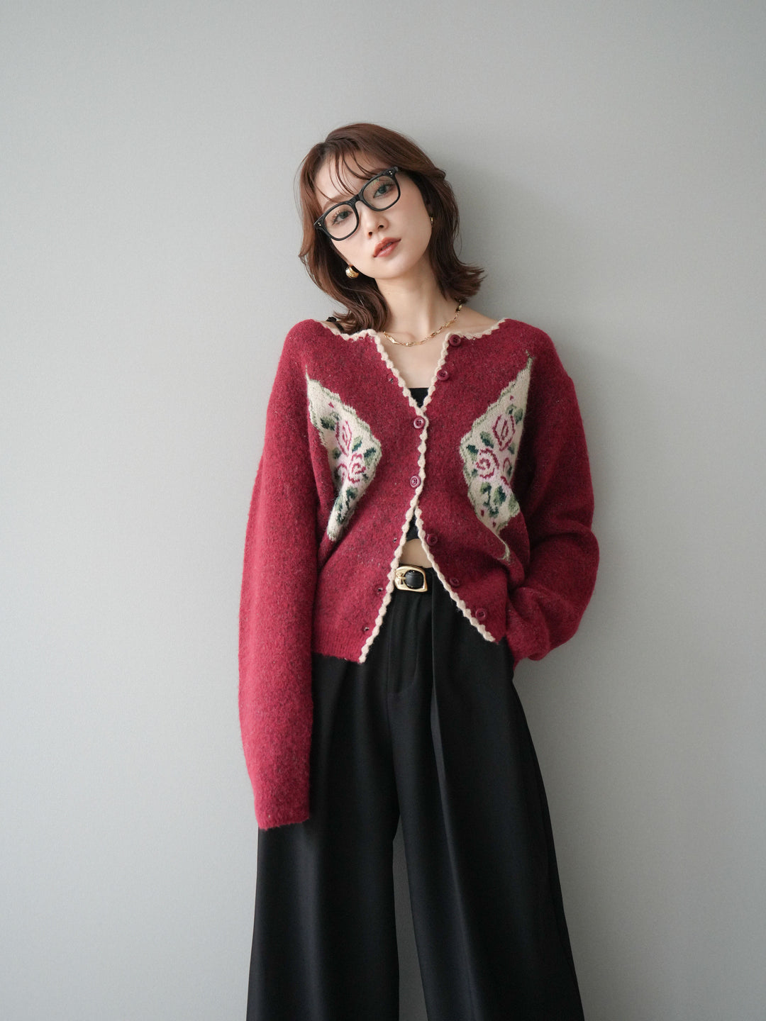 [予約]アンティークフラワージャガードニットカーディガン/red