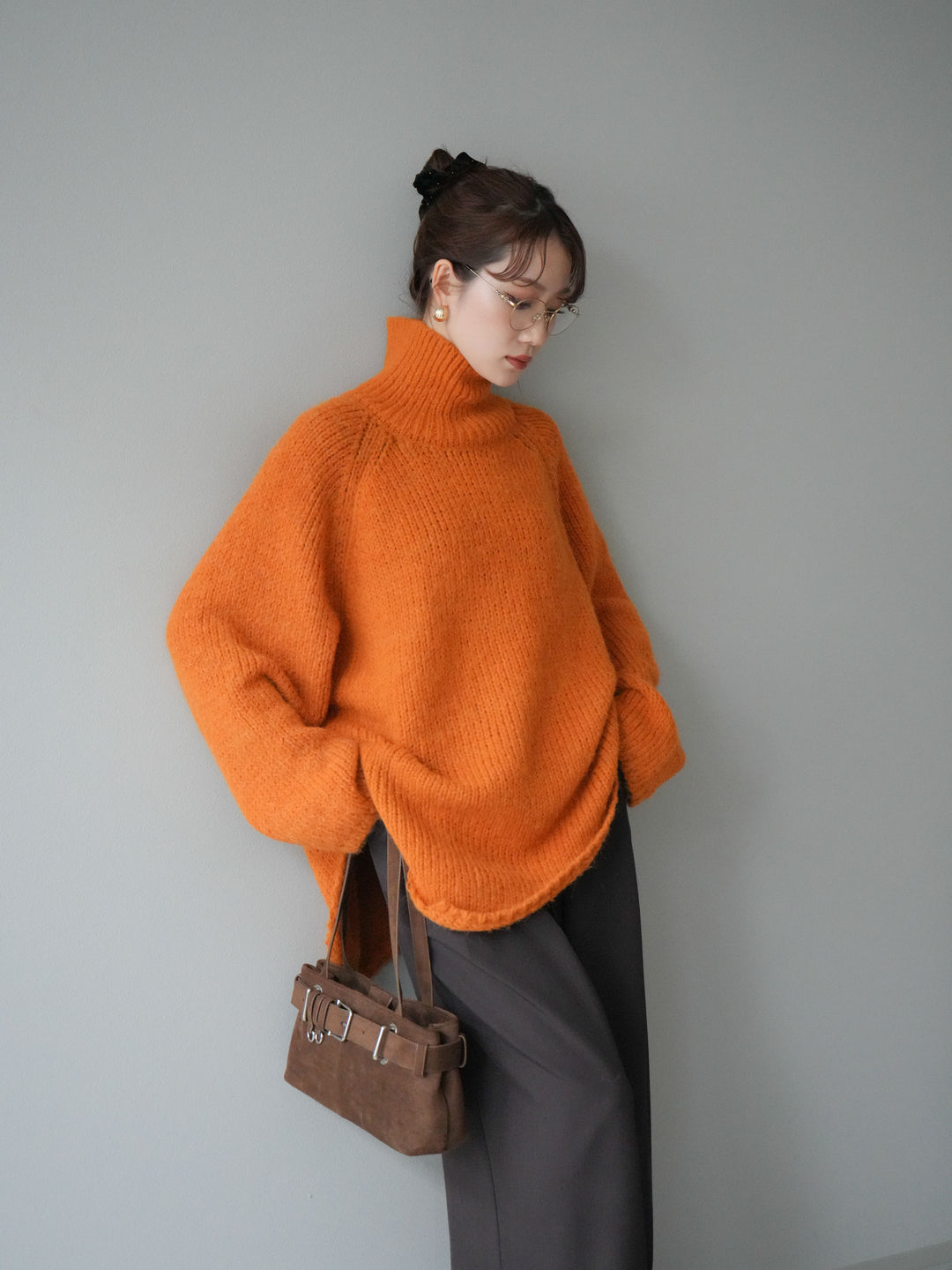 [予約]アシンメトリーハイネックニットプルオーバー/orange