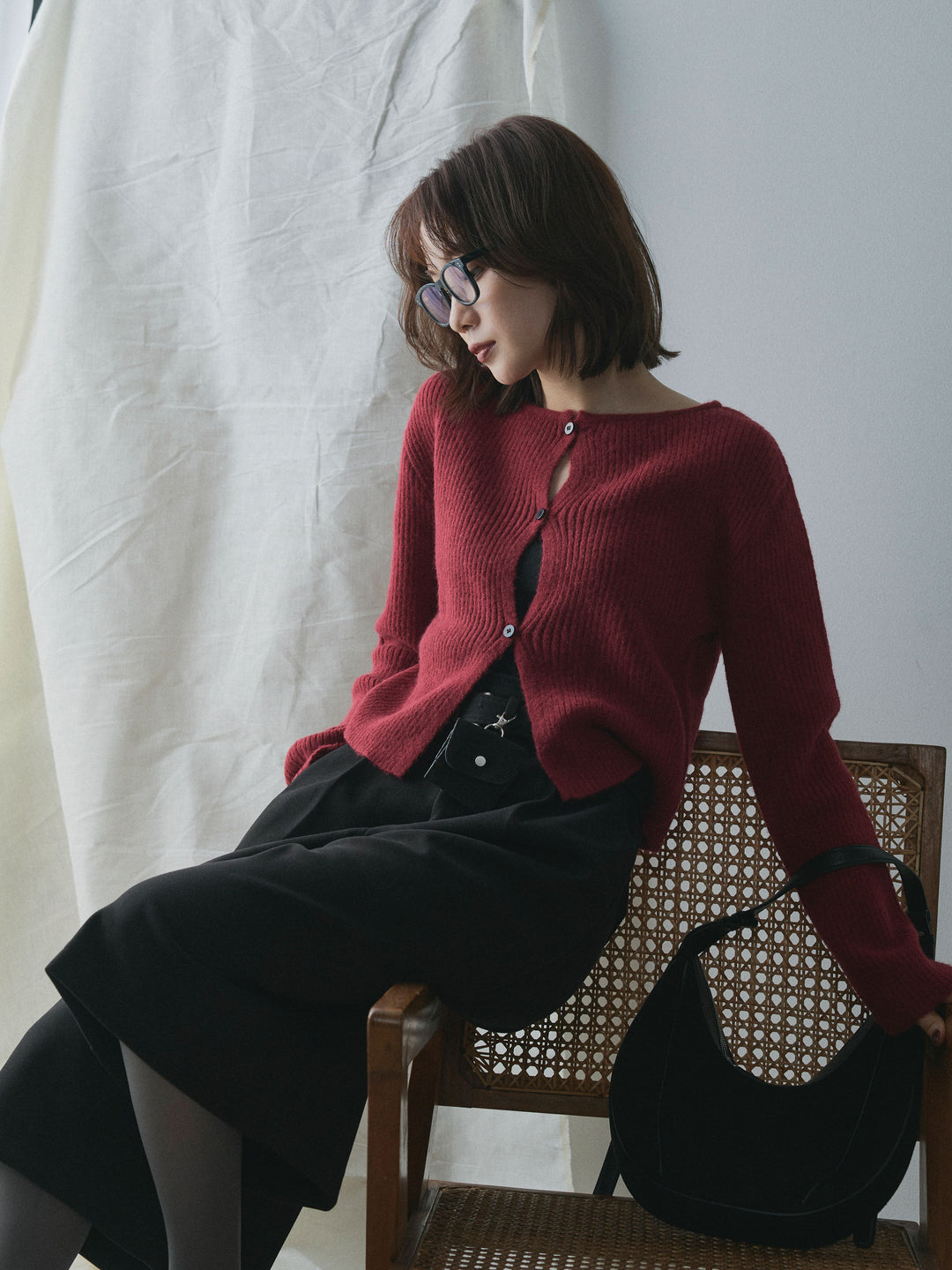 【Allure】[SET]デザインショートニットカーディガン+ベルト付ウールタッチミディアムパンツ(2set)