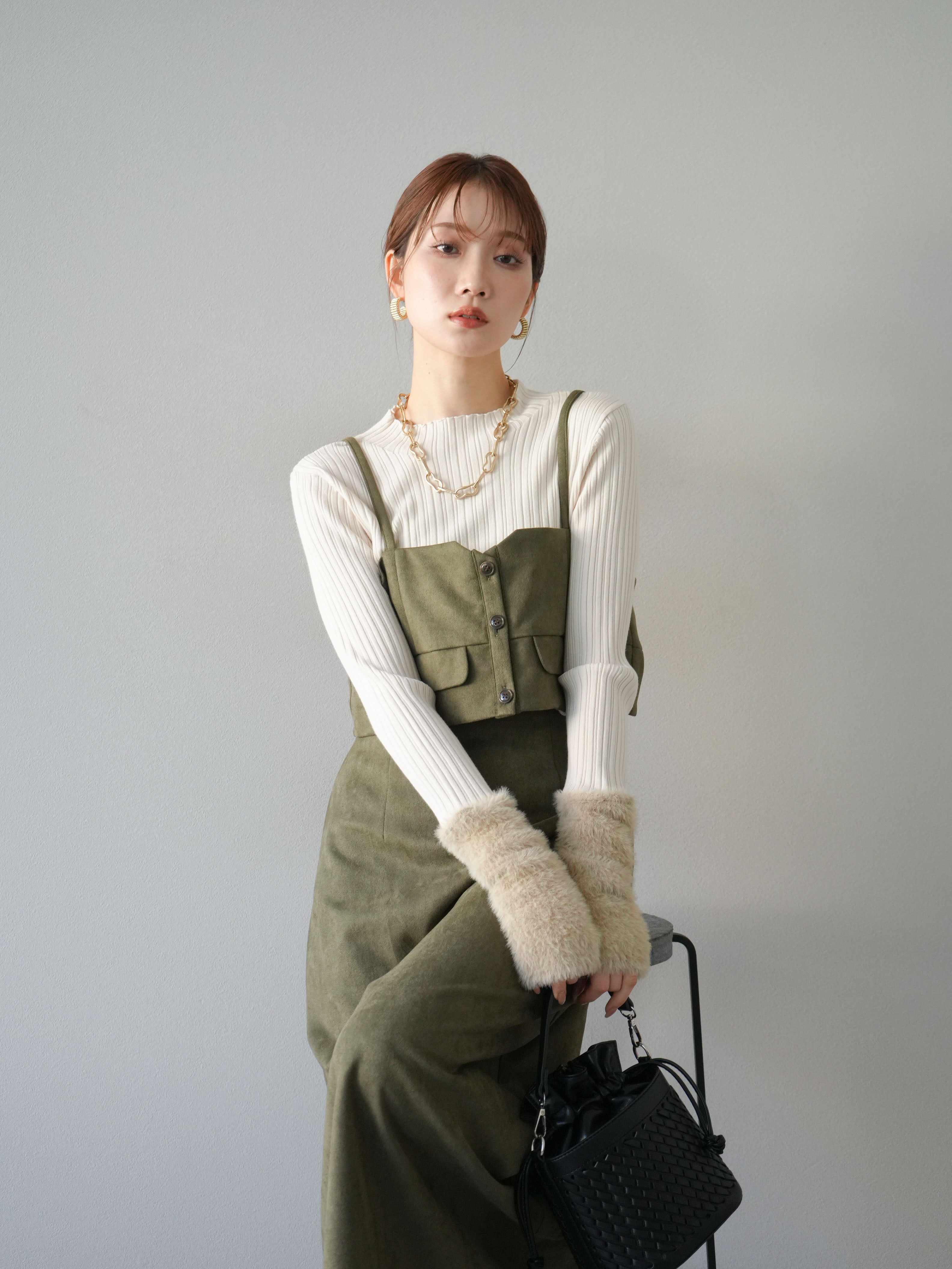 SET]スウェードビスチェ+スウェードIラインスカート(2set) – Lumier