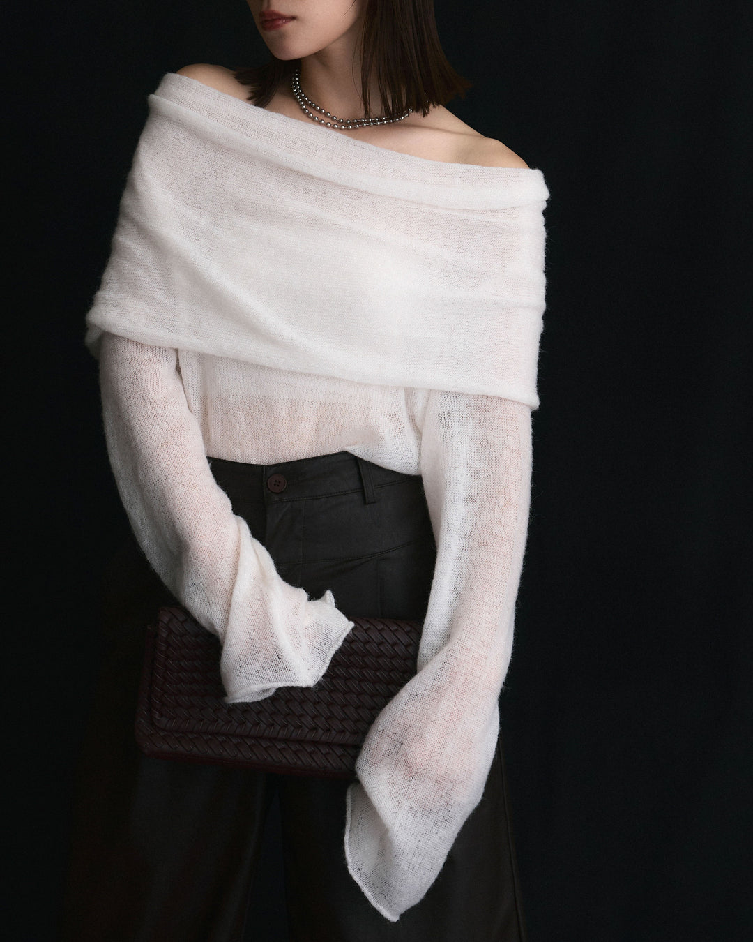 【Allure】[SET]オフショルシアーニットプルオーバー+レザータックセミワイドパンツ(2set)