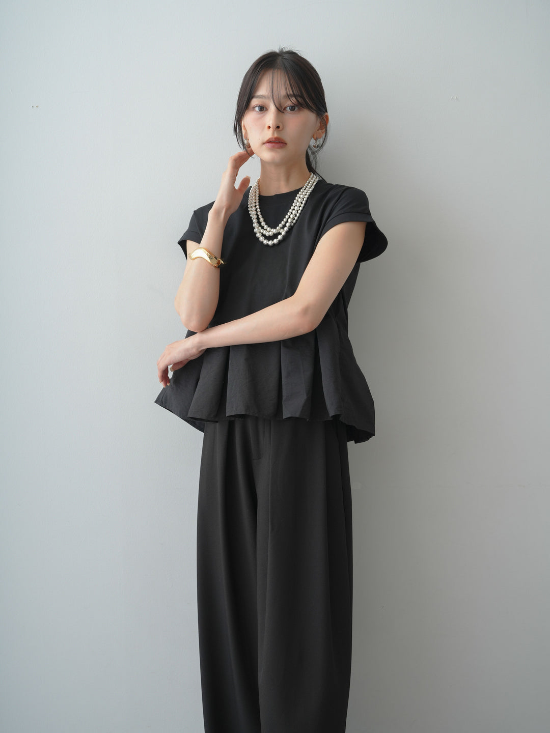 [予約]プリーツヘムぺプラムフレンチトップス/black