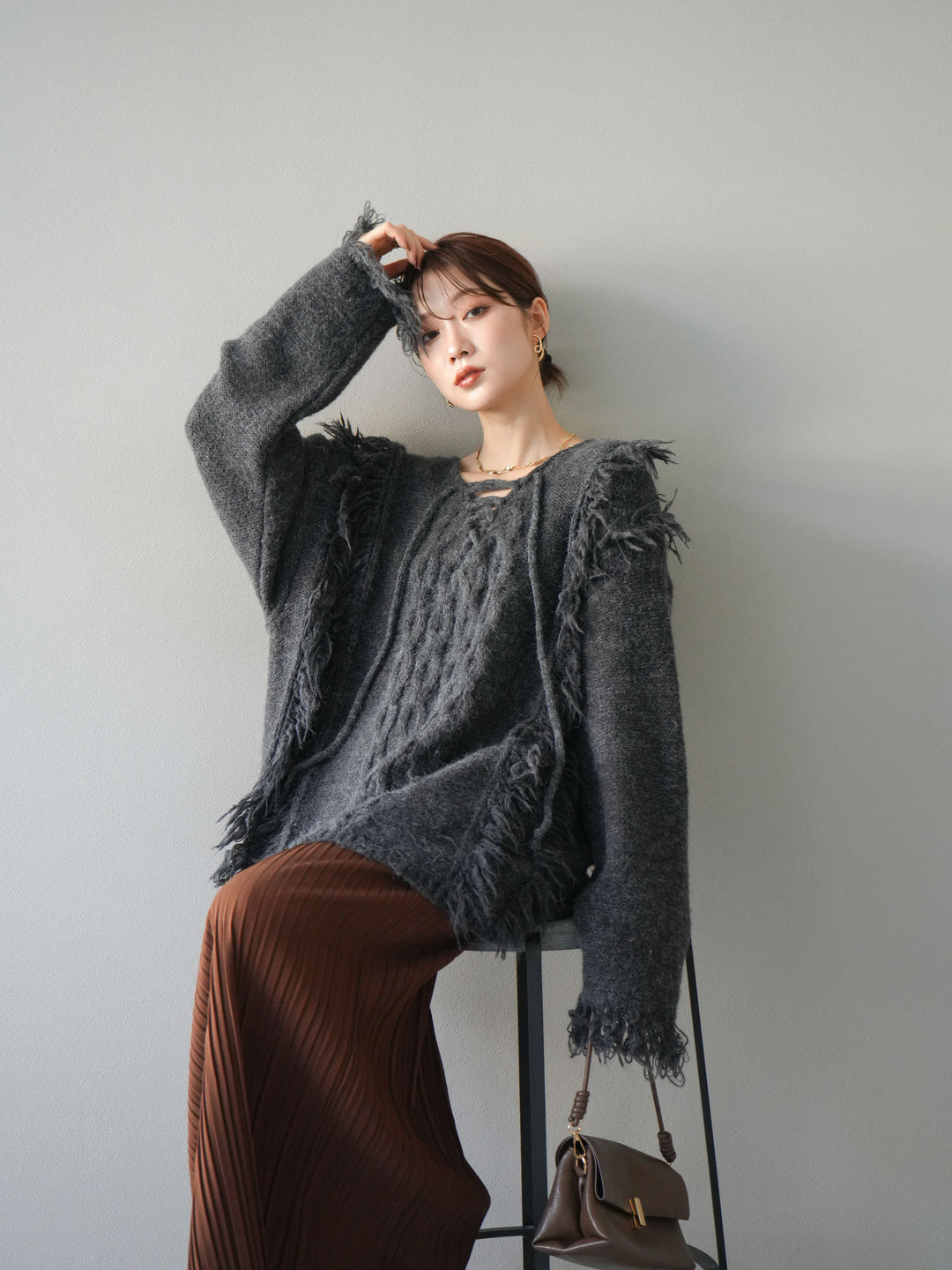 [予約]レースアップフリンジニットプルオーバー/gray