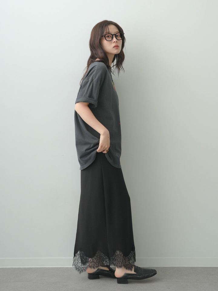 [SET]ヴィンテージライクプリントオーバーTEE+レースヘムストレッチIラインスカート(2set)