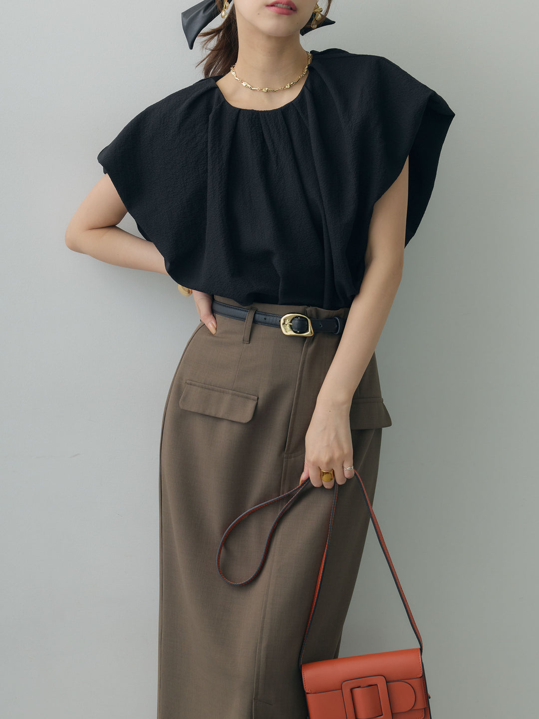 [SET]フレンチタックバルーンブラウス+クレープデシンフラップ付きストレートスカート(2set)
