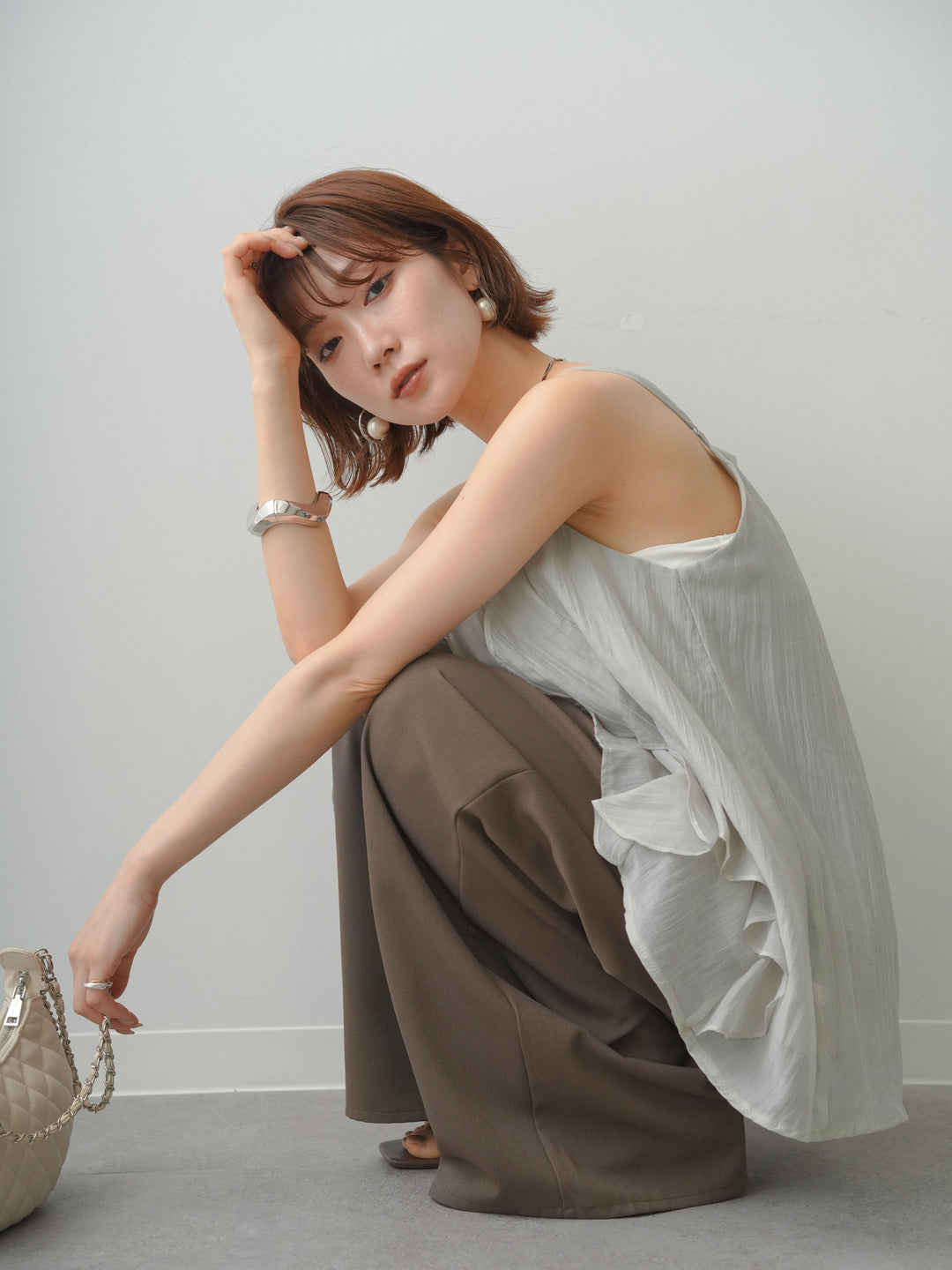[SET]フロントラッフルシアーキャミソール+クレープデシンタックワイドパンツ(2set)