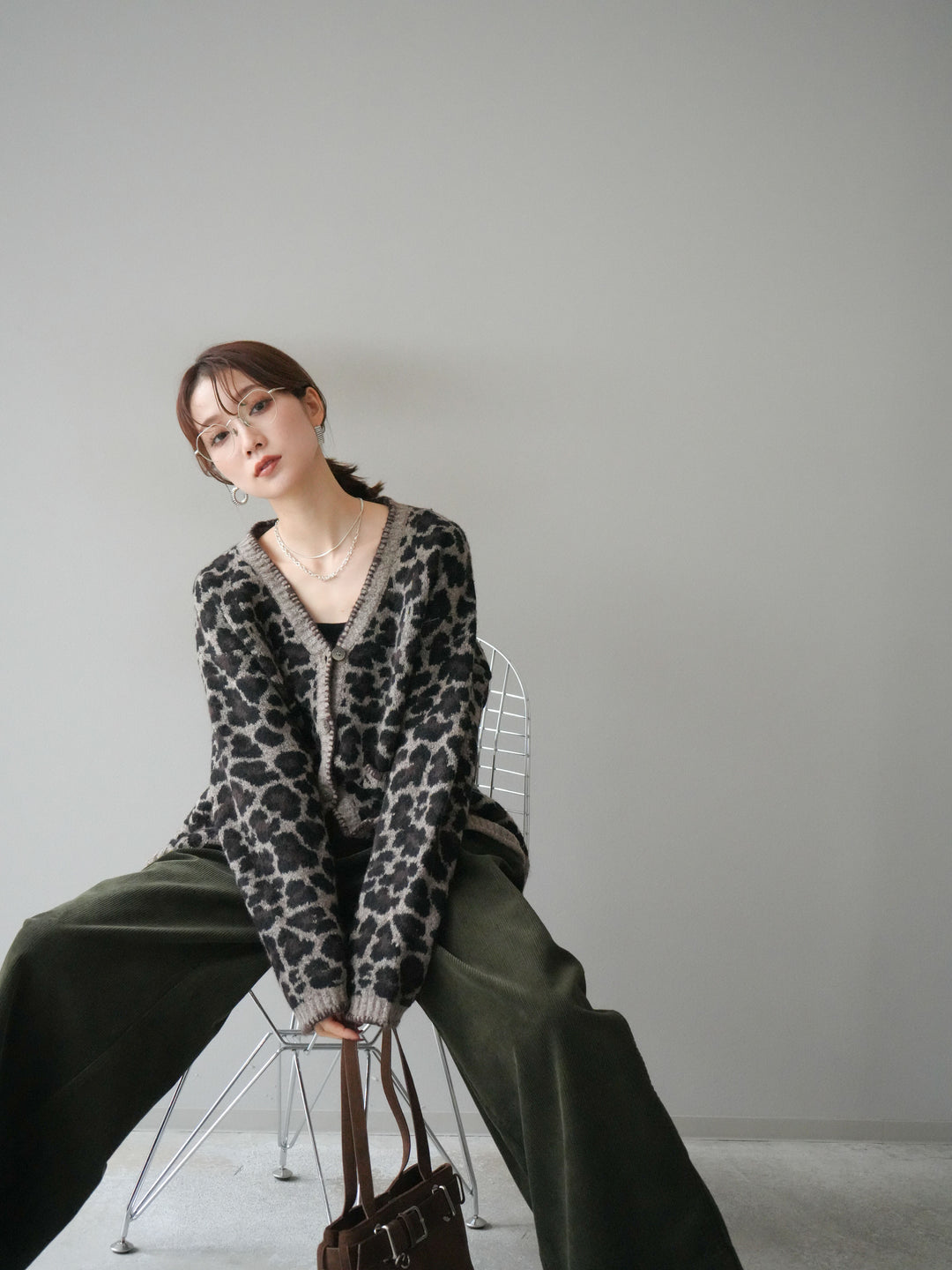 [予約]アニマル柄ステッチニットカーディガン/brown