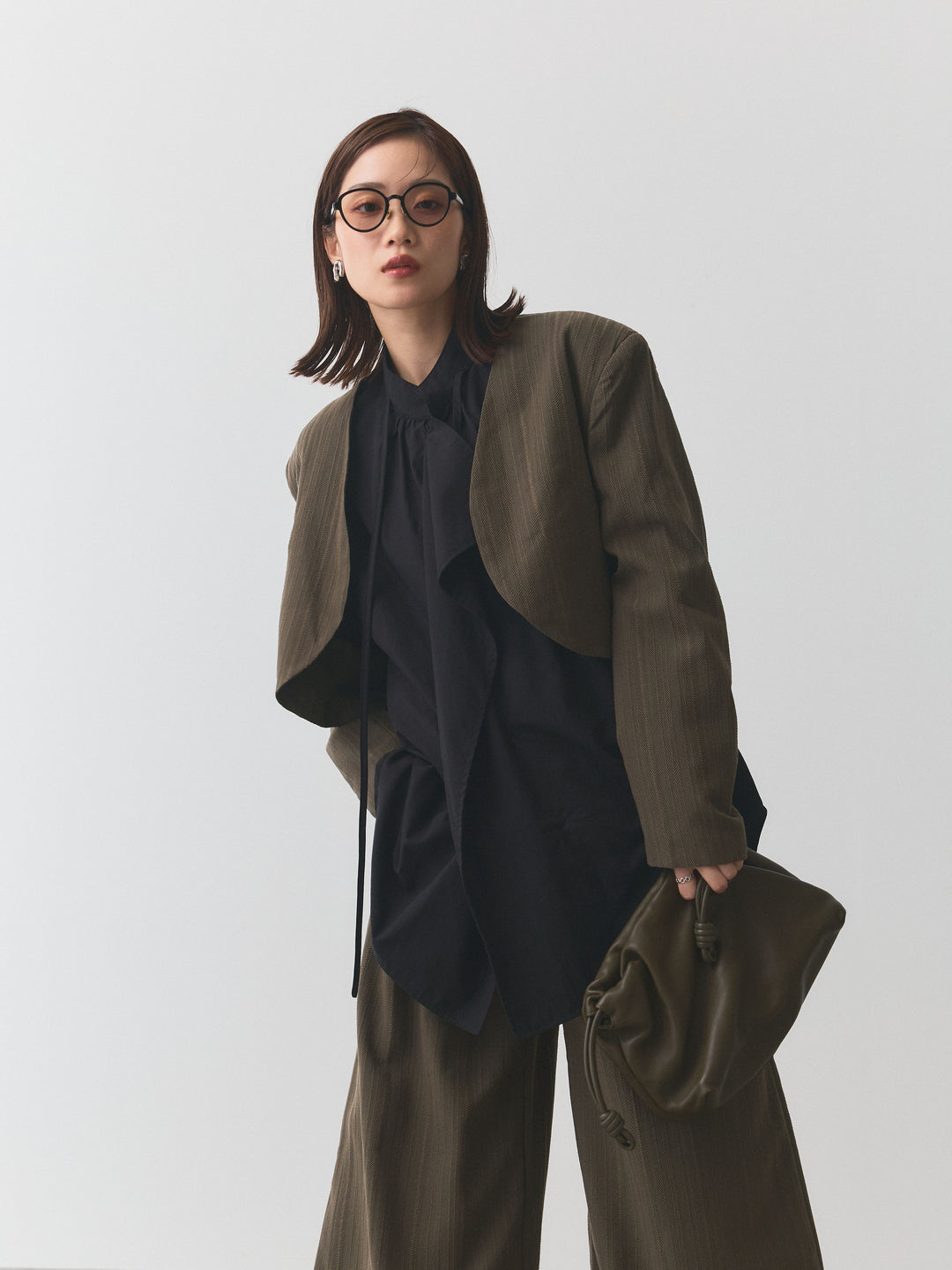 【Allure】[SET]ヘリンボーンショートジャケット＆ワイドパンツSET UP+ヘリンボーンショートジャケット＆ワイドパンツSET UP(2set)