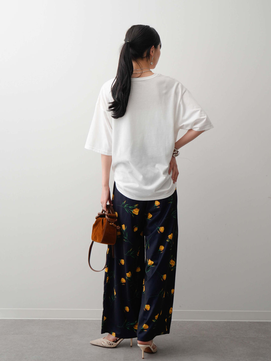 【着回しセット】フラワーフォトTEE+フラワープリントドレープタックパンツ+フラワープリントIラインギャザースカート(3set)
