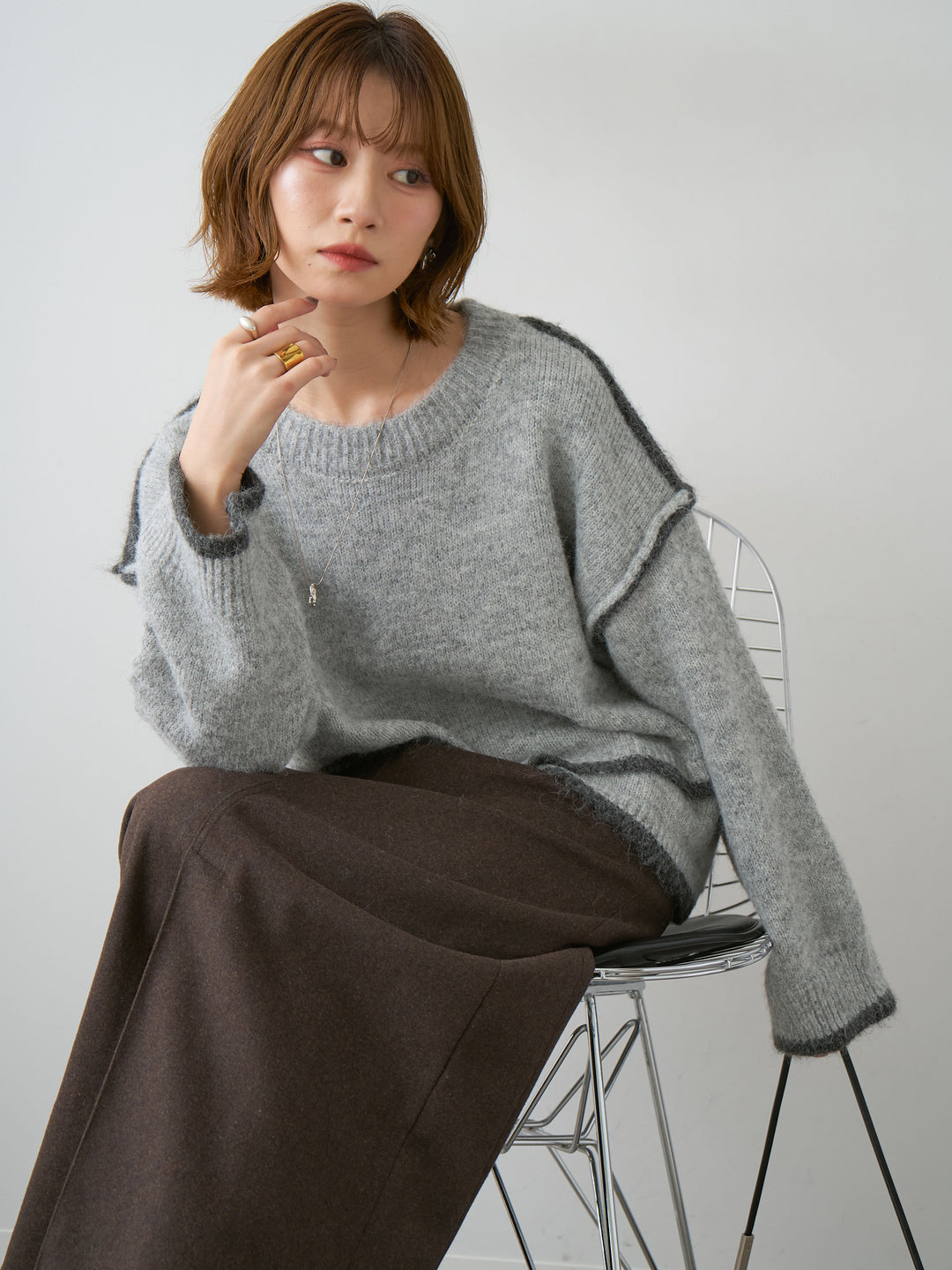 [SET]配色ラインデザインヘムニットプルオーバー+メルトンフラップ付ストレートスカート(2set)