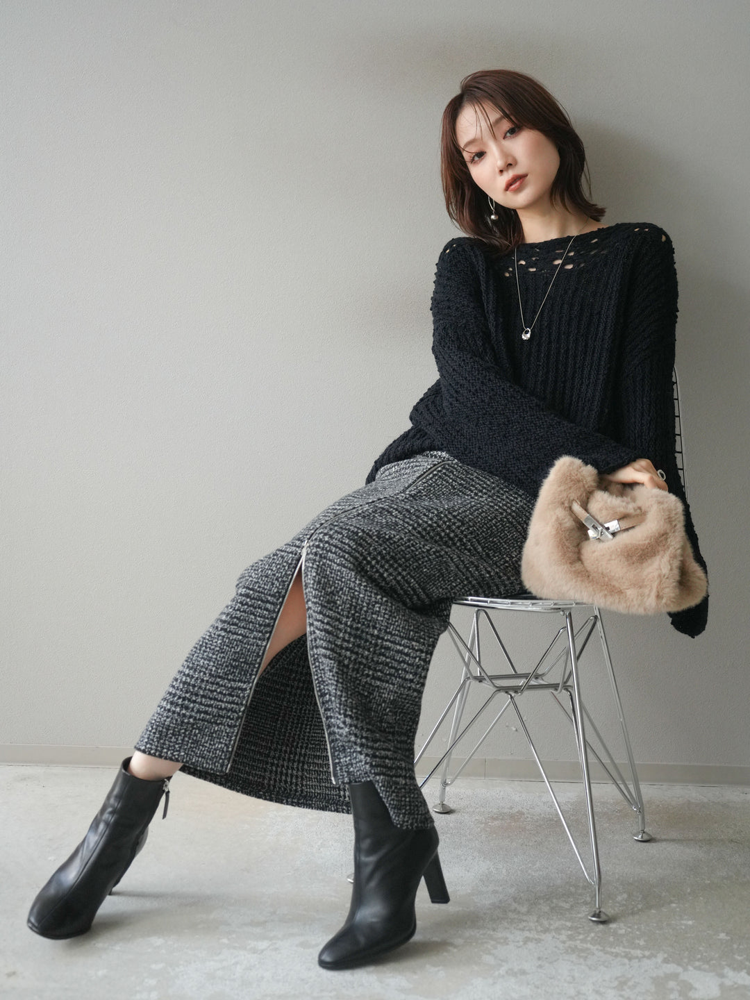 [予約]ボートネック透かし編みニットプルオーバー/navy