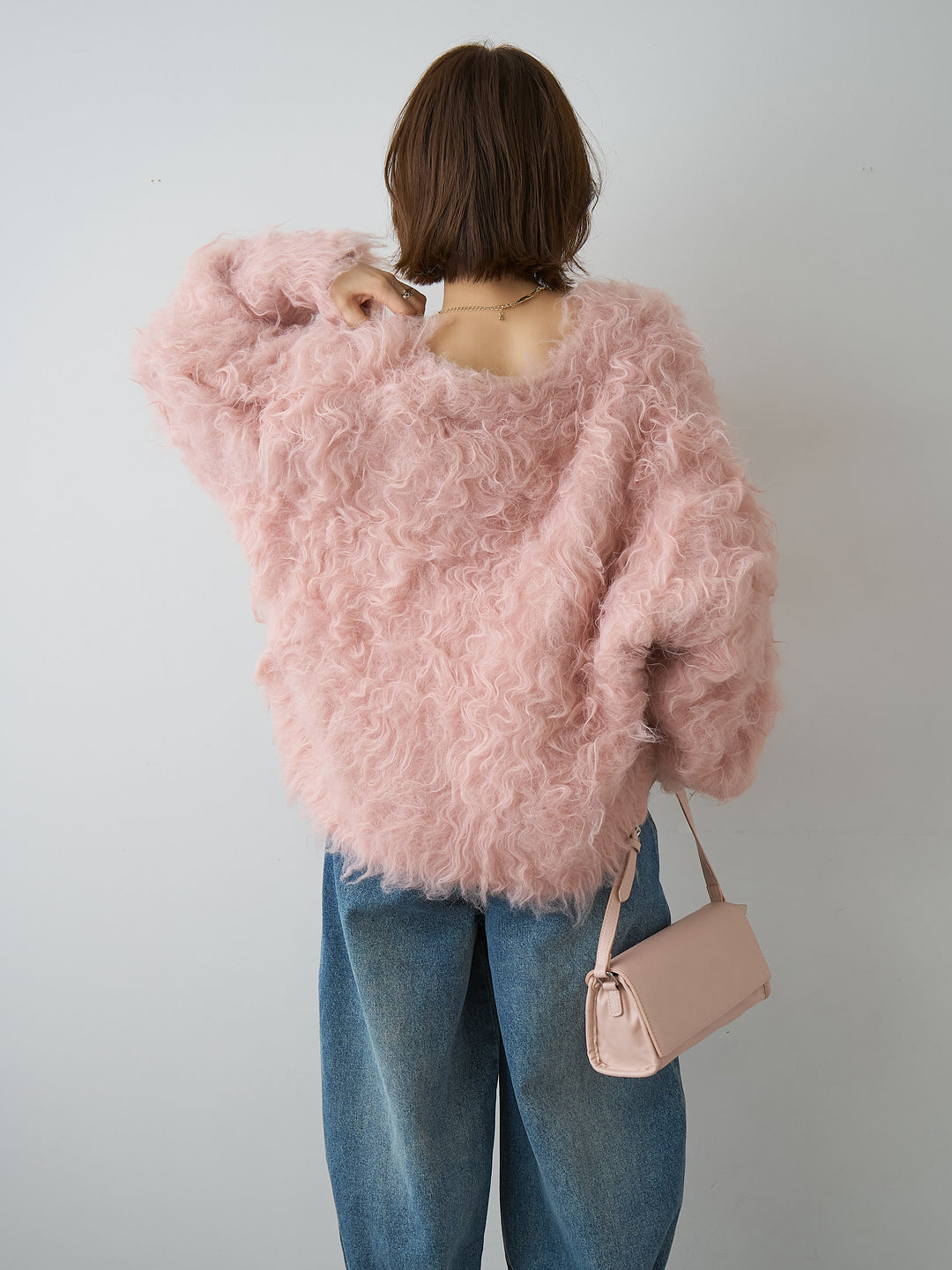 [SET]カーリーフェザーニットカーディガン+カップ付テレコリブベアキャミソール+ヘムベルトワイドデニム(3set)