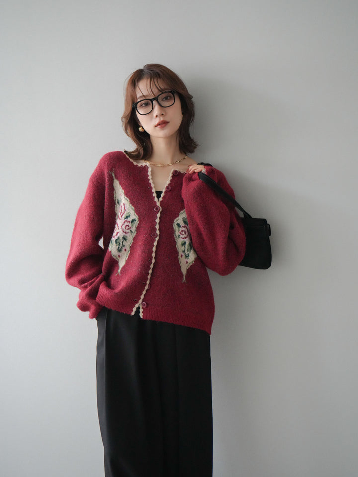 [予約]アンティークフラワージャガードニットカーディガン/red