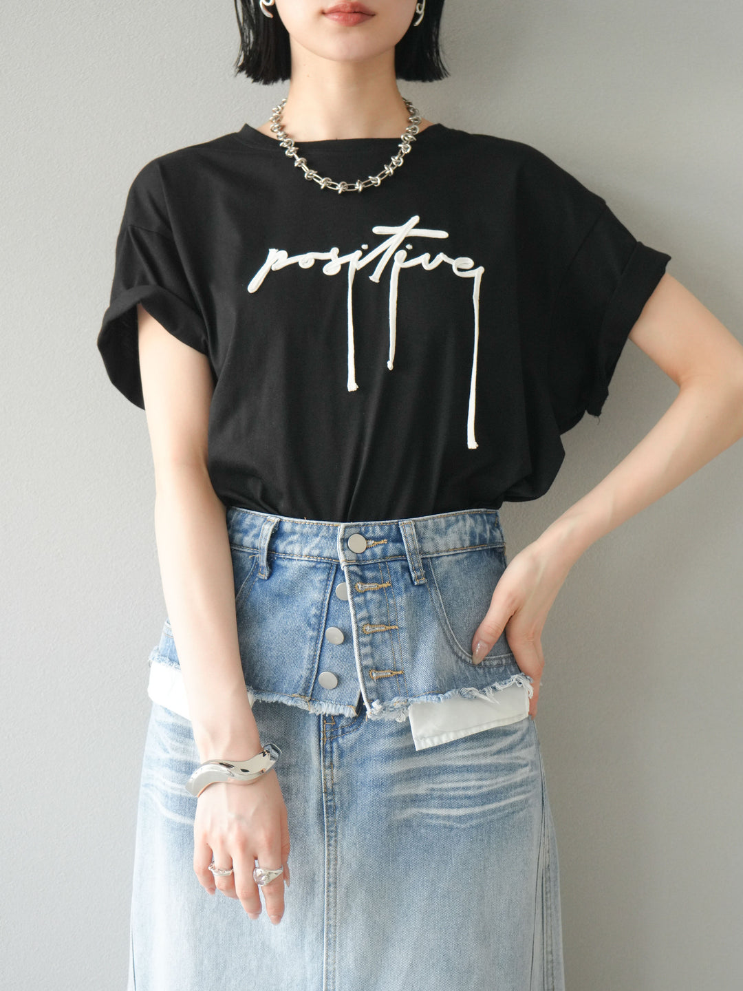 [予約]コード刺繍ロゴTシャツ/ブラック