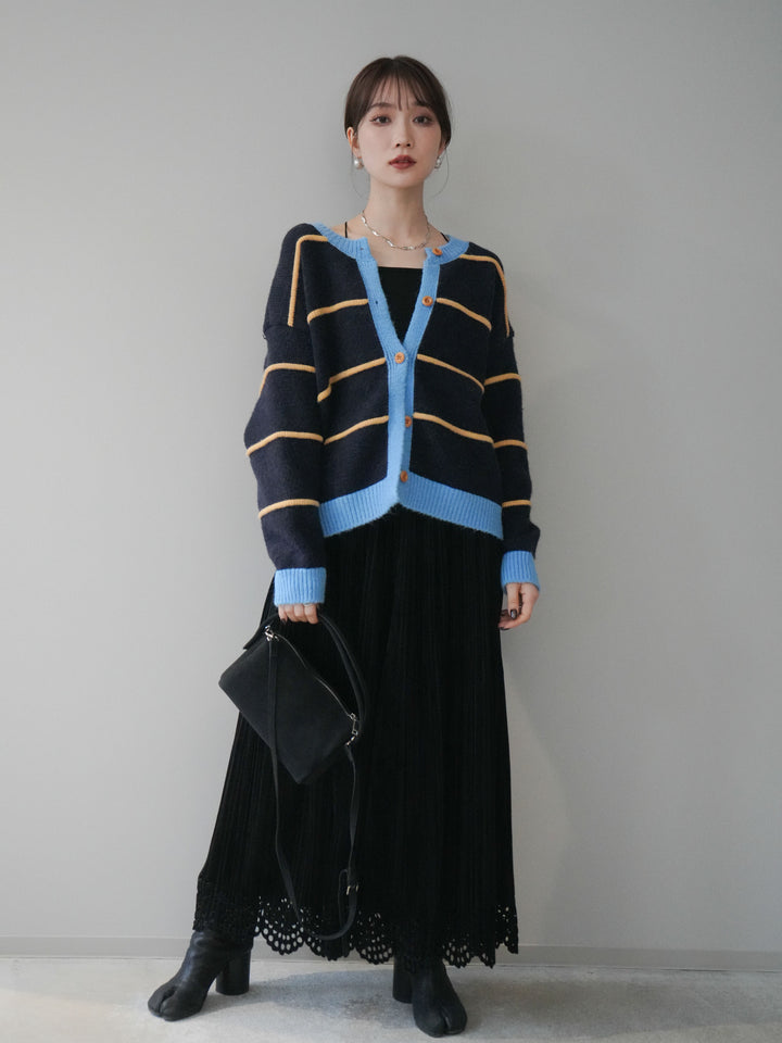 [予約]パンチングデザインスエードプリーツスカート/black