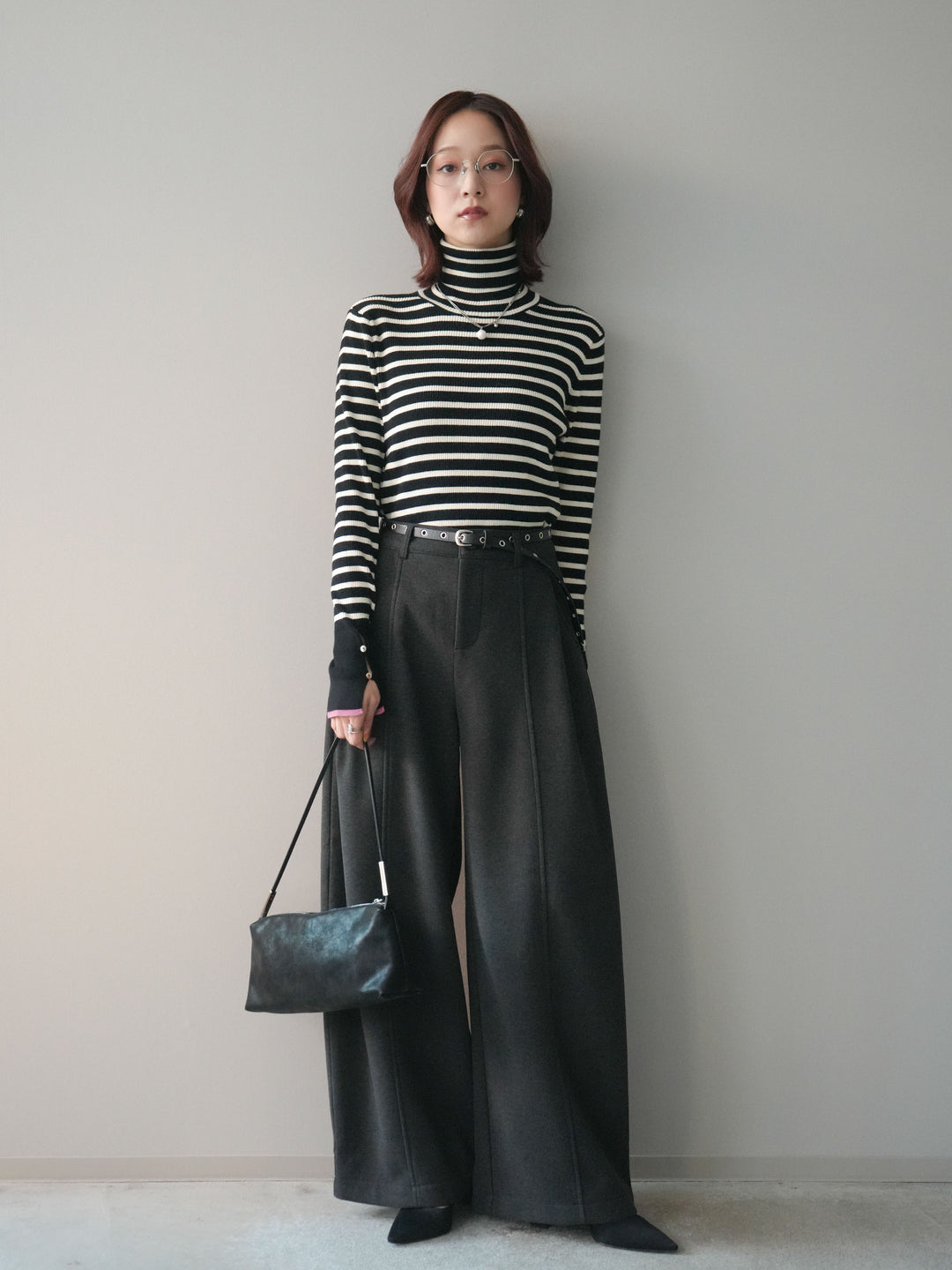 [SET]袖配色ハイネックボーダーリブニットトップス+ベルト付き裏起毛ワイドパンツ(2set)