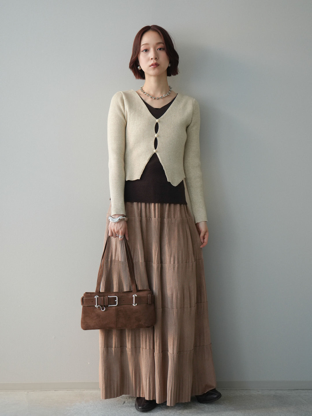 [予約]型押しスエードティアードプリーツスカート/beige